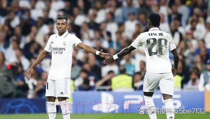 西甲-皇马1-1塞维利亚 阿拉巴乌龙贝林进球无效 西甲-皇马1-1塞维利亚 阿拉巴乌龙贝林进球无效